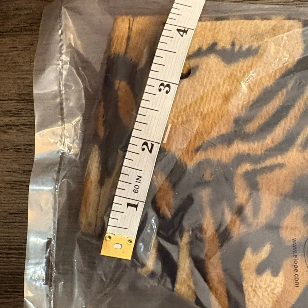 NEW [DOPE] Costume Animal Tiger Paws w/ Claws, Black/Brown Faux Fur, One Size - Picture 6 of 8